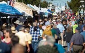 Fourth Avenue Winter Street Fair 2022