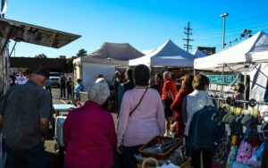 Holiday Art & Craft Festival on Oracle