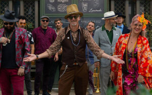 Squirrel Nut Zippers Christmas Caravan